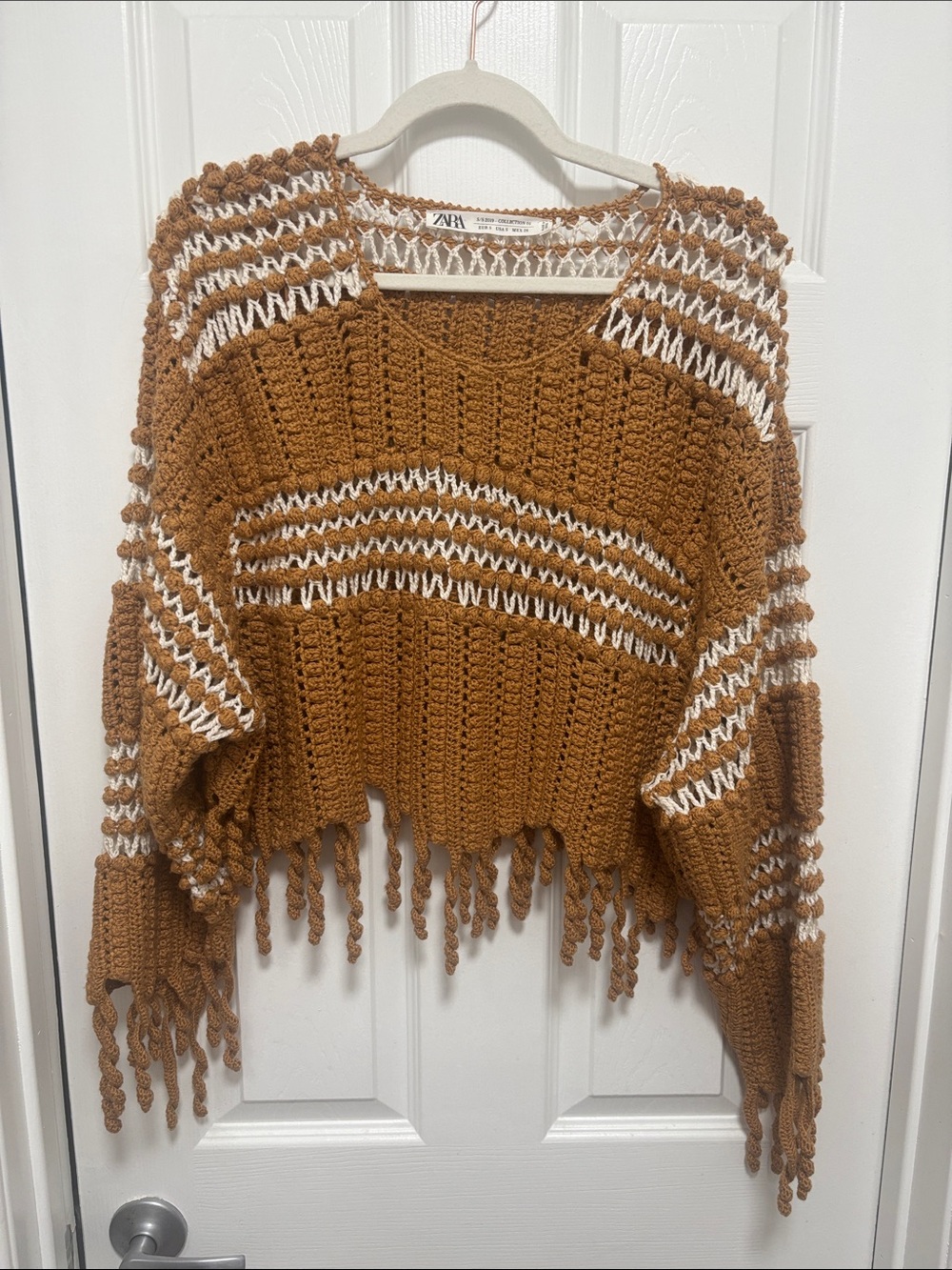 Zara Rust Brown Crochet Fringe Sweater with White Accents